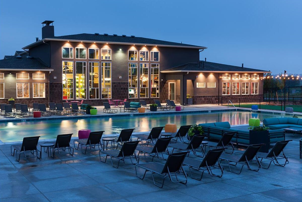 Bell Lafayette exterior